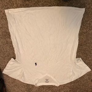 Size M men’s polo shirt